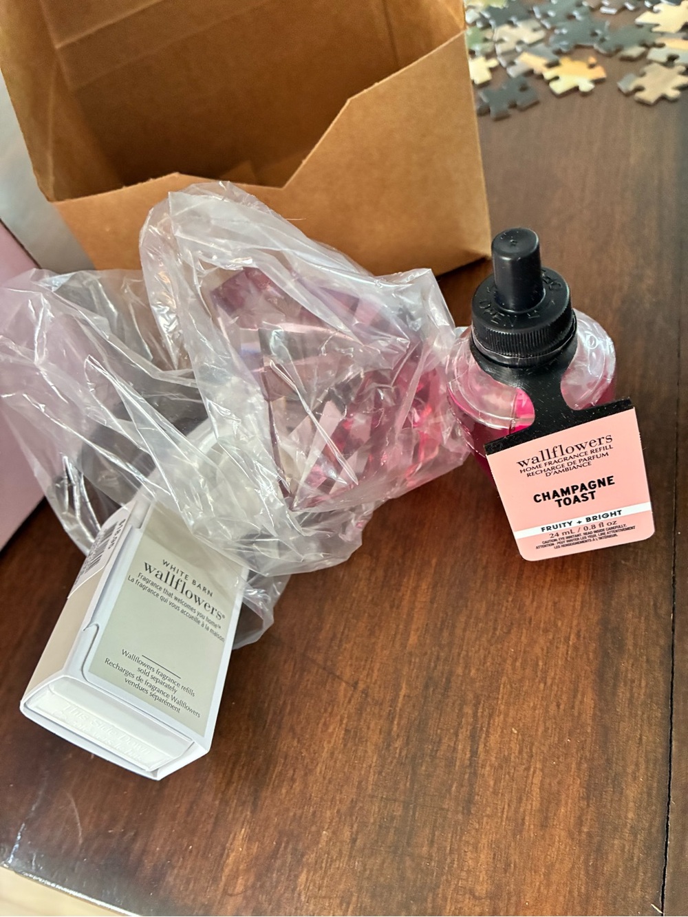 Bath & Body Works Champagne Toast Wallflowers Plug + Refill 24ml NWT